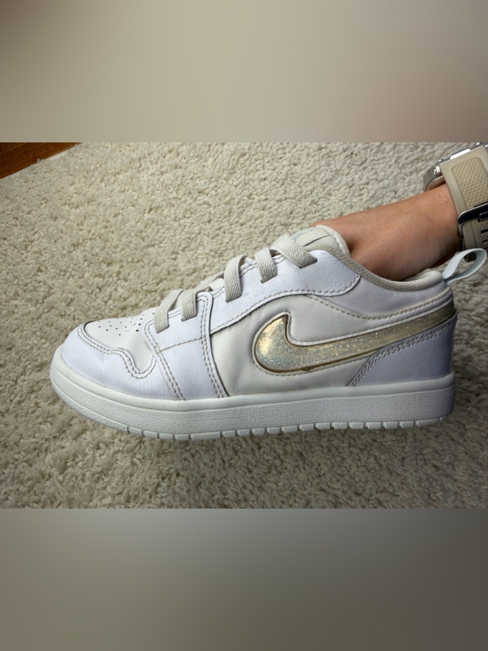 Girls 3Y Nike Jordan Low’s - Picture 7 of 11
